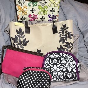 A variety of 5 bags